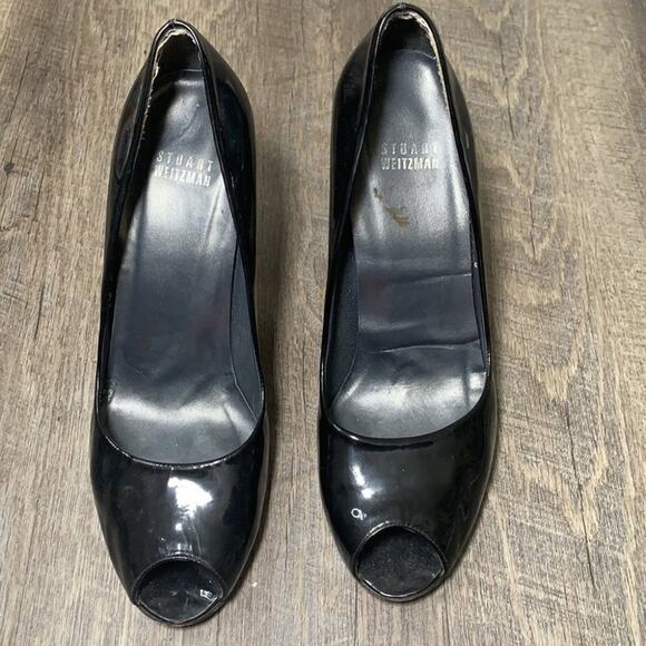 Stuart Weizman Patent Leather Peep Toe Pumps Black - Picture 3 of 8